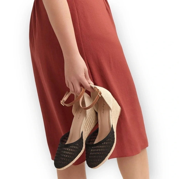 In Every Story Penningtons Wide Wedge Shoes Lace  Toe 9 - Picture 1 of 10